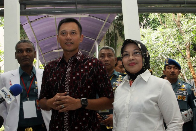 Agus Still Leads in Jakarta Election Poll