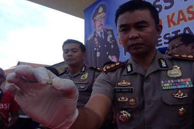 Polisi Temukan Ribuan Ekstasi asal Belanda di Sidoarjo