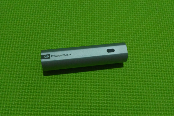 GP PowerBank FN03M, Mungil Dimensi dan Kapasitas
