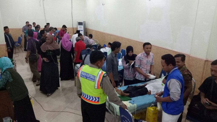 100 Bocah Jombang Ikut Sunat Massal