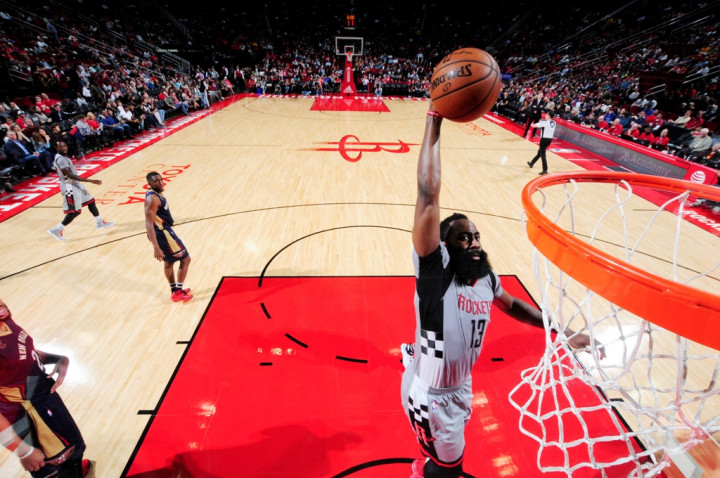 <i>Triple-Double</i> Harden Bawa Rockets Menang atas Pelicans