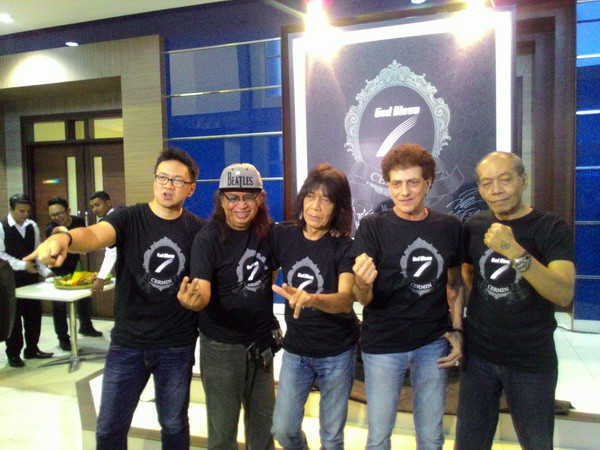 God Bless Rilis Album Cermin 7