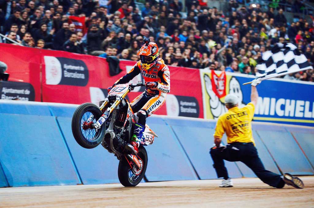 Marc Marquez raih hasil memuaskan di ajang balap Superprestigio di Barcelona. Marc Marquez