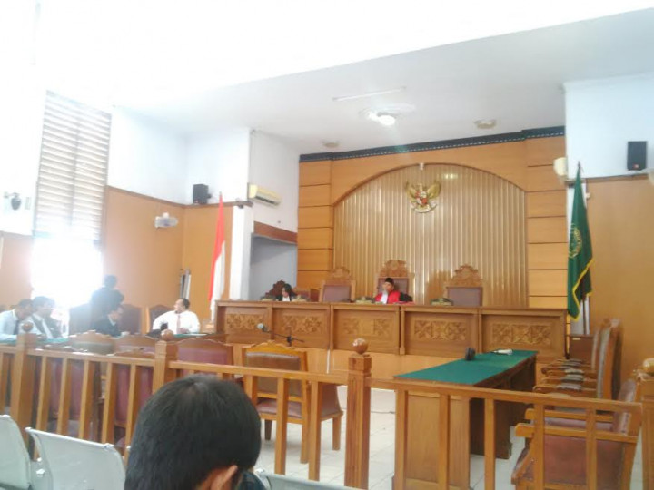 Buni Yani Rangkum Keterangan Ahli dalam Kesimpulan