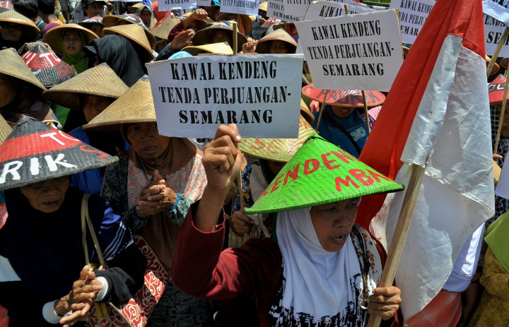 Pendukung dan Penolak Pabrik Semen Rembang Bertemu di Semarang