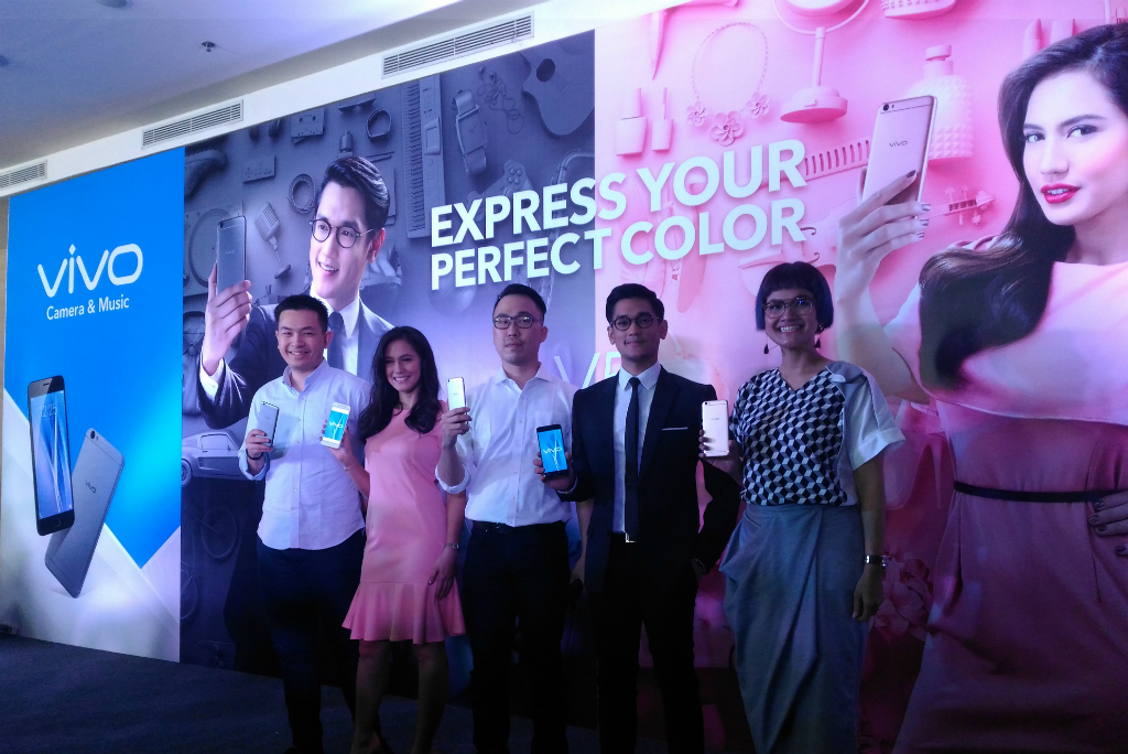 Vivo meluncurkan dua pilihan warna baru, yaitu Space Grey dan Rose Gold.