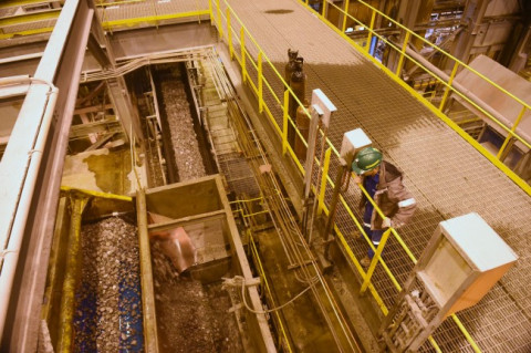 Pengurangan Royalti Dorong Pembangunan <i>Smelter</i>