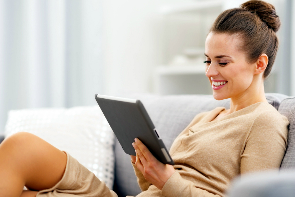 Huawei MediaPad T2 dapat menjadi perangkat pendukung terbaik saat menyiapkan pesta di rumah Anda.