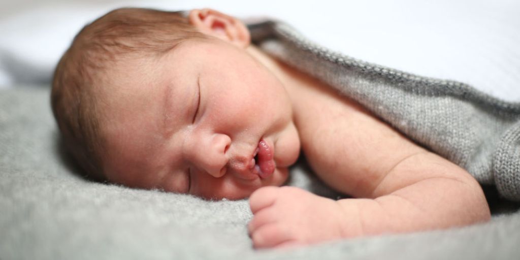 Cara yang Benar untuk Menidurkan Bayi