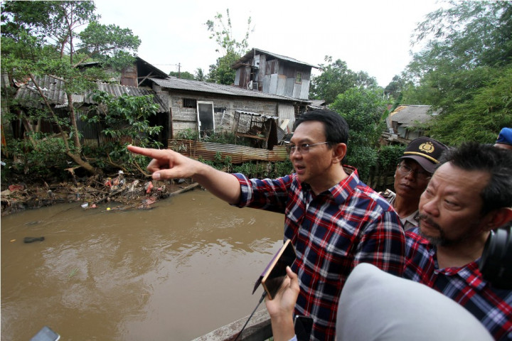 Ahok tak Akan Gusur Warga di Sekitar Trase Kali Krukut