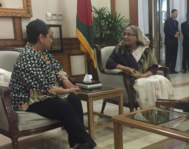 Tangani Rohingya, Menlu RI Tekankan Pentingnya Hubungan Bangladesh-Myanmar