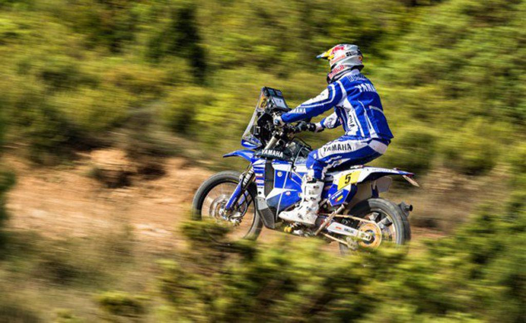 Aksi pembalap Yamaha di Dakar Rally 2016. Autoevolution