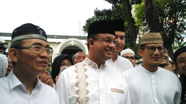'Om Telolet Om' dan Kebahagiaan Sederhana ala Anies Baswedan
