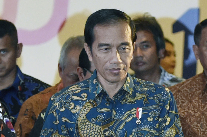 Jokowi Bantah 10 Juta Pekerja Tiongkok Masuk ke Indonesia