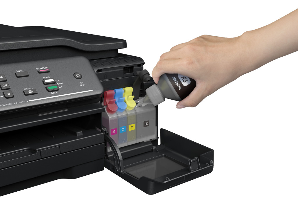 Sebaiknya, gunakan tinta original untuk buat printer tidak cepat rusak.