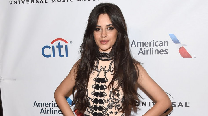 Simon Cowell Siap 'Tampung' Mantan Personel Fifth harmony