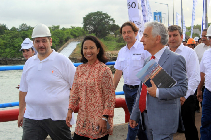 Kapal Listrik Mengatasi Kekurangan Daya