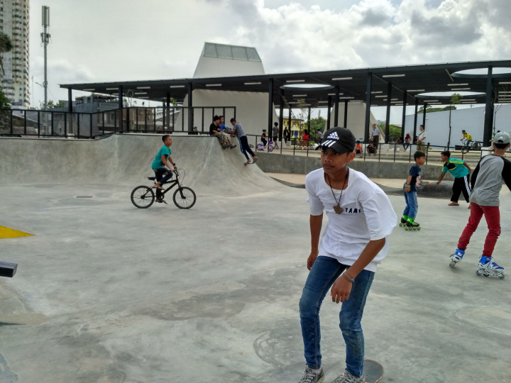 Menikmati Taman Kalijodo