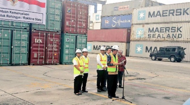 Indonesia Delivers Humanitarian Assistance for Rohingya Refugees