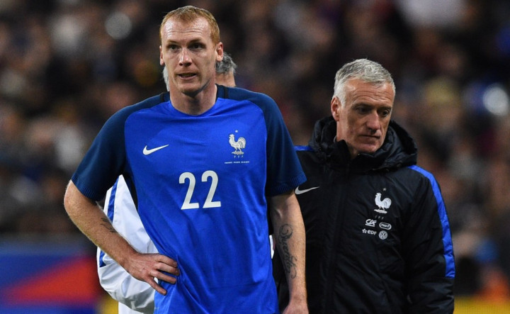 Oktober: Mathieu Pensiun dari Timnas Prancis, Kongres PSSI Akhirnya Dihelat