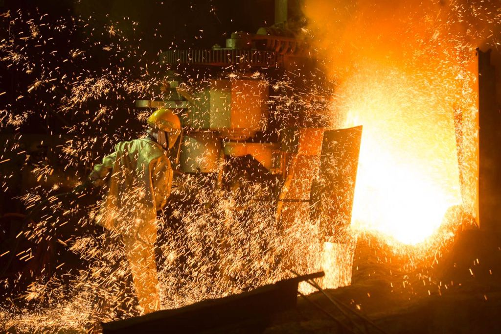 Menjelang tutup tahun 2016, PT Antam (Persero) Tbk optimistis bakal mencapai target operasional (Foto:Antam)