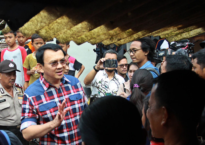 Ahok Kampanye <i>Blusukan</i> ke 'Langganan' Banjir