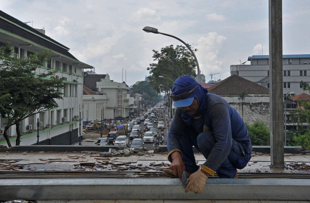 Jalan Asia Afrika, Kota Bandung. Foto: Antara/Paramuyuda