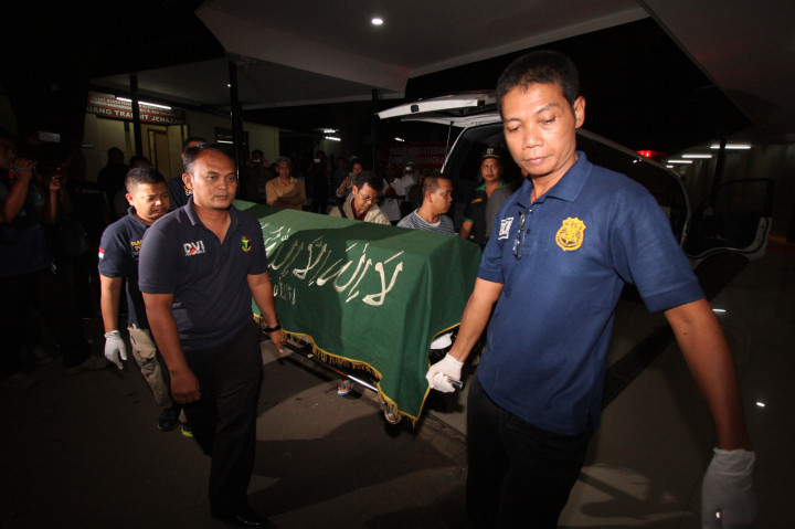 22 Jenazah Korban Kapal Terbakar Diidentifikasi di RS Polri