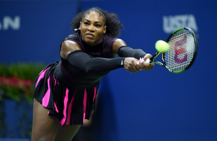 Serena Williams Lalui Laga Pertama di Tengah Cuaca Buruk
