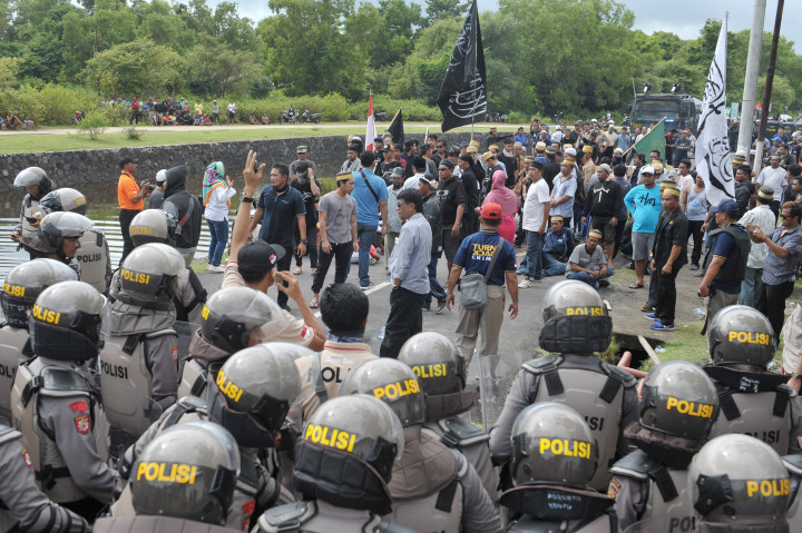 Eksekusi Lahan di Denpasar Diwarnai Bentrokan