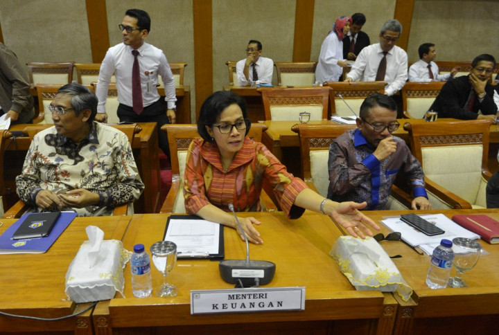 Pendapatan Cukai tak Capai Target, Sri Mulyani Mewaspadai Maraknya Rokok Ilegal