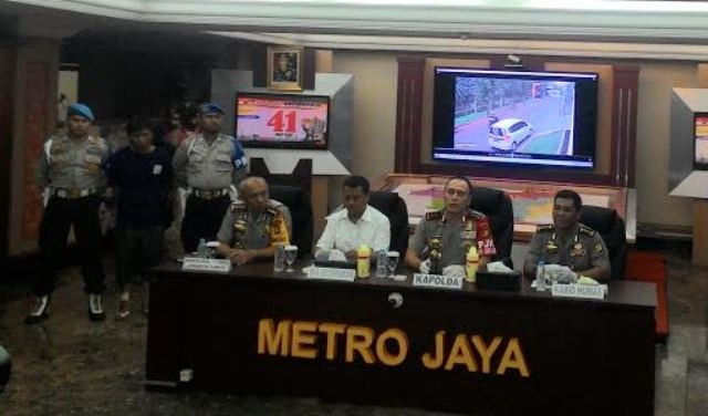 Ramlan Cs hanya 16 Menit Merampok Rumah Dodi