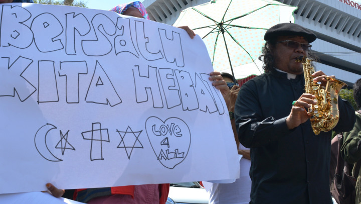 Penghayat Kepercayaan Hidup di Tengah Diskriminasi