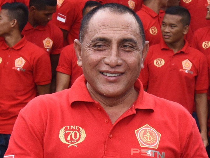 Nama Pelatih Timnas Indonesia Mengarah ke Luis Fernandez