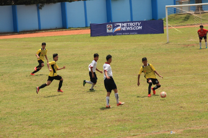 Kadispora DKI Jakarta Buka Trofeo Dream League 2017