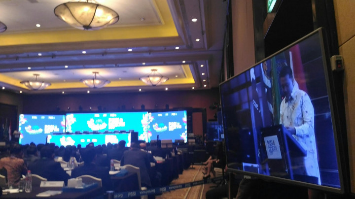 Menpora Dukung Penuh PSSI Gelar Kompetisi Profesional