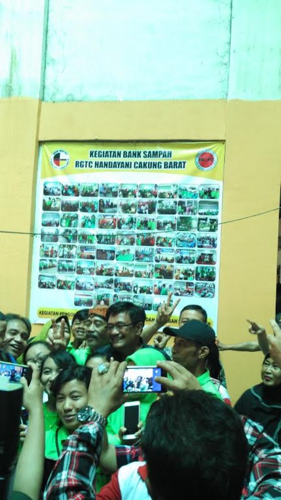 Blusukan ke Cakung, Djarot Janji Bangun Drainase Hingga Kolam Lele