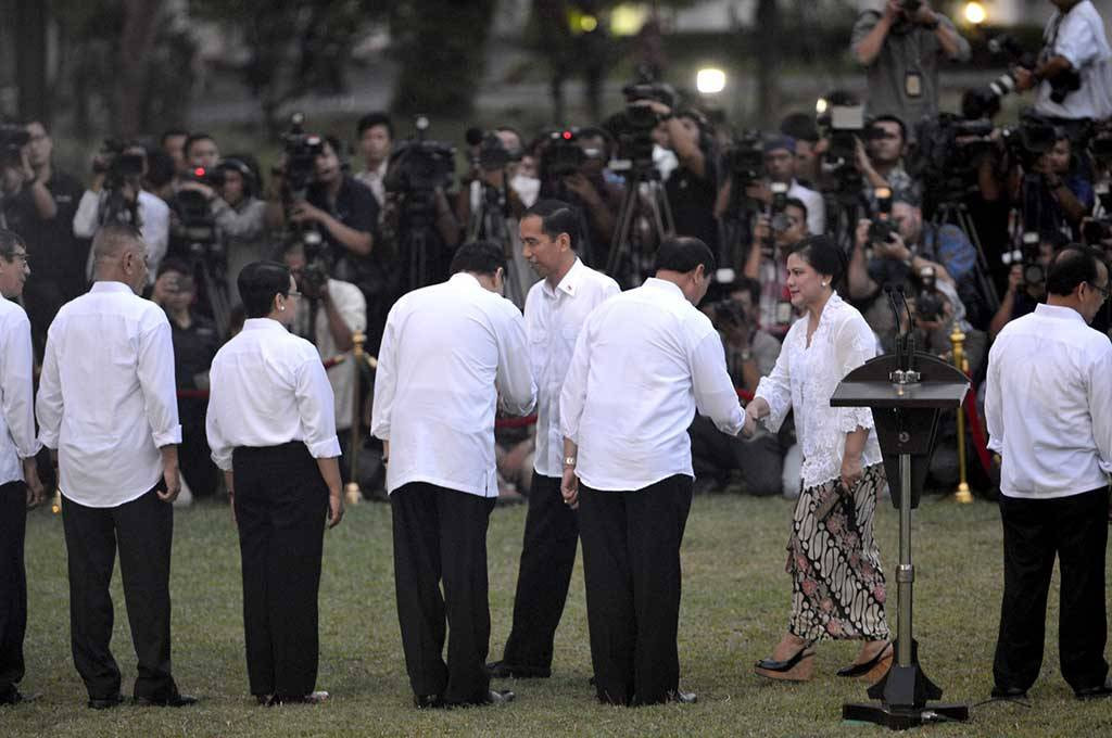  Presiden Joko Widodo mengumumkan susunan kabinet kerjanya -- Foto: MI/ Usman Iskandar 