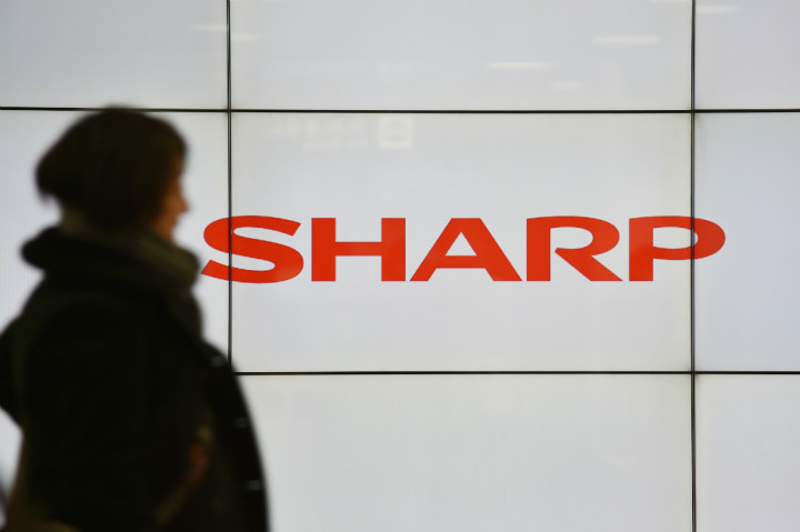 2019, Sharp Mulai Produksi Layar iPhone