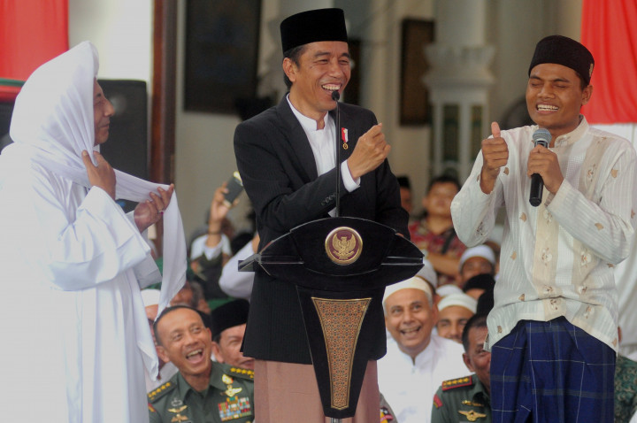 Presiden Sampaikan Prestasi di Depan Ketum Parpol