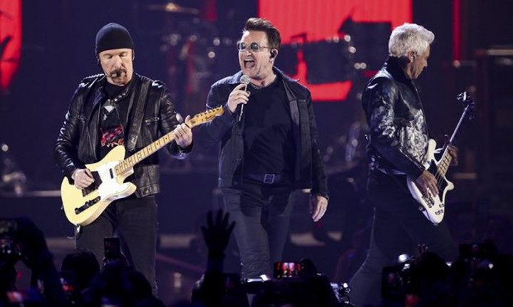 U2 Tunda Perilisan Album