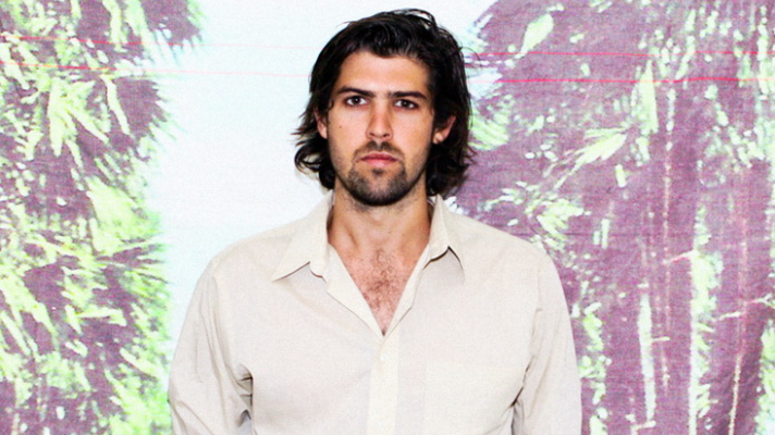 Bassist Tame Impala Segera Rilis Album Debut Solo