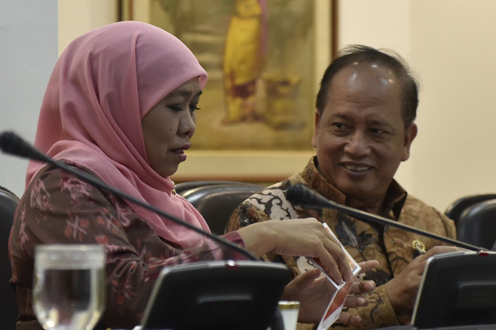 Mensos: Masyarakat Jangan Terima Beras Rastra tak Layak