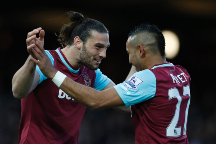 Sindiran Andy Carroll untuk Dimitri Payet