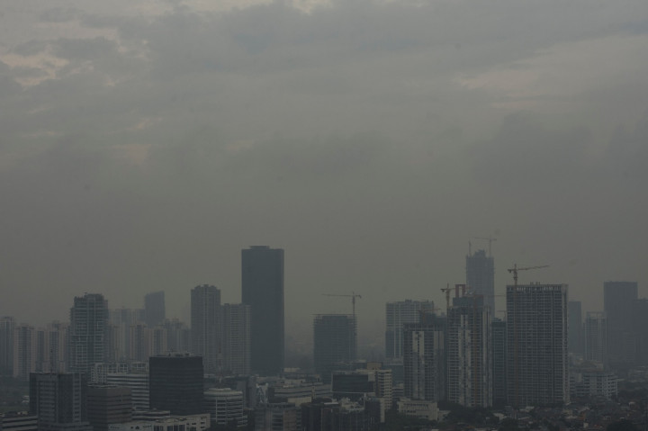 Awal Pekan, Jakarta Diprediksi Diguyur Hujan Disertai Petir