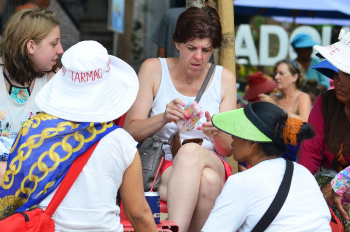 Pemakaian Rupiah Dorong Perdagangan Valas di Bali