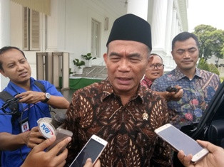 Presiden akan Serahkan KIP kepada Anak Yatim