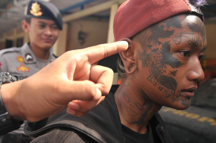Puluhan Anak Punk di Tegal Terjaring Razia