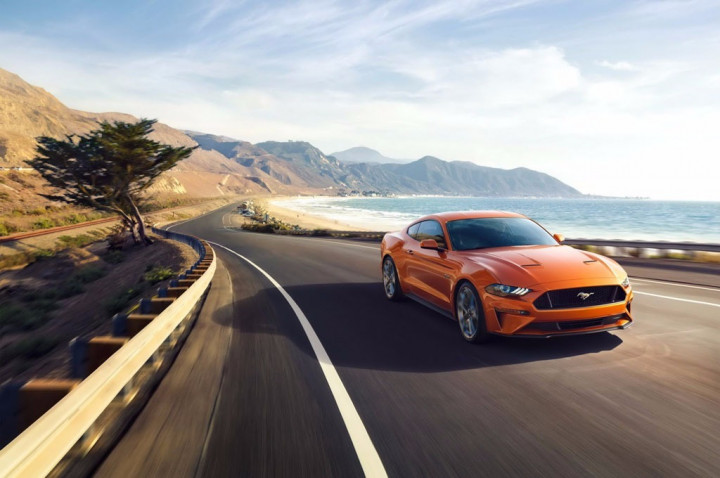 Ford New Mustang, Wajah dan Transmisi Baru