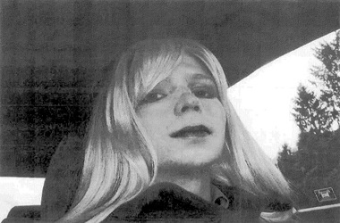 Obama Ampuni Chelsea Manning, Pembocor Dokumen Rahasia AS